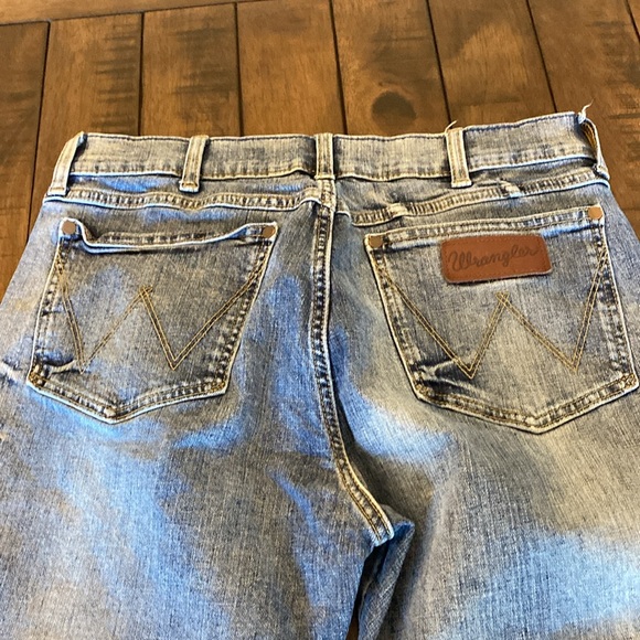 Wrangler Retro Slim Boot - Picture 6 of 6